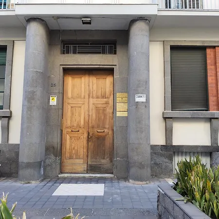 A Casa Di Giancarlo 카타니아